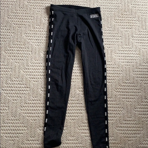 PINK Victoria's Secret Pants - Pink leggings